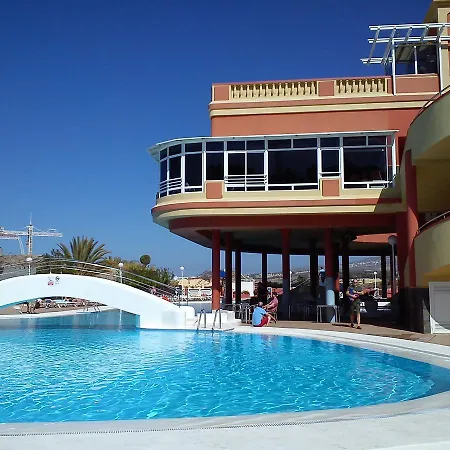 Apartamento Laguna Park 2 *